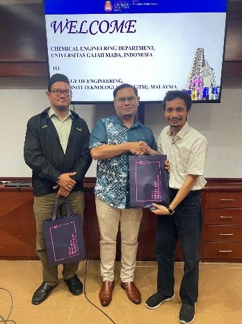 With visiting partners from Indonesia