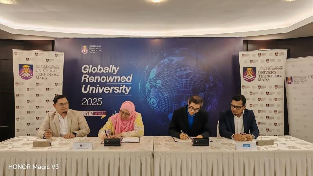 Signing ceremony